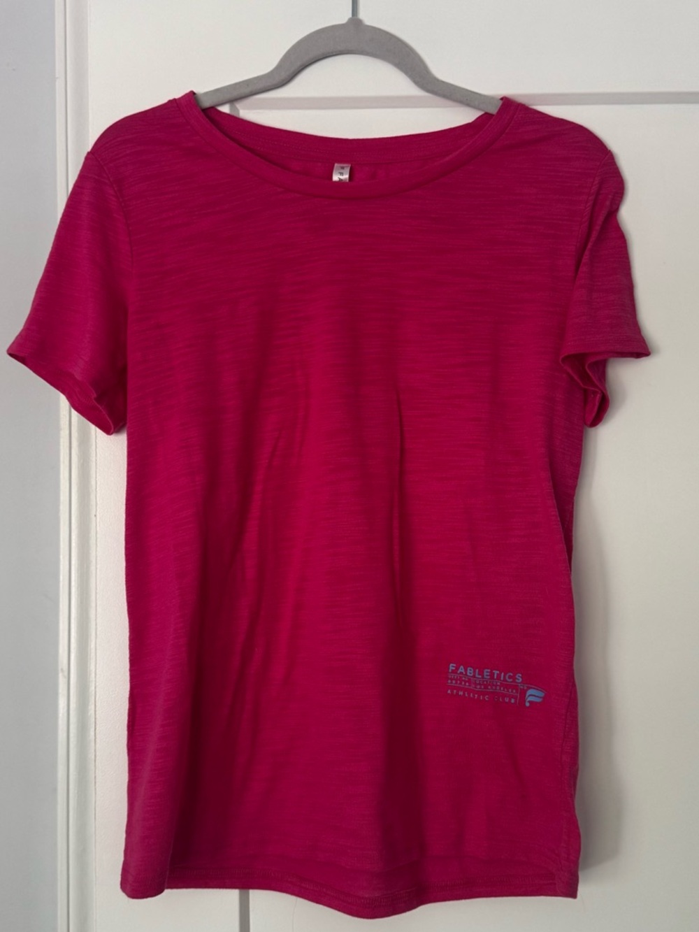 Magenta Fabletics Short Sleeve Tee